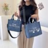 Single shoulder crossbody bag